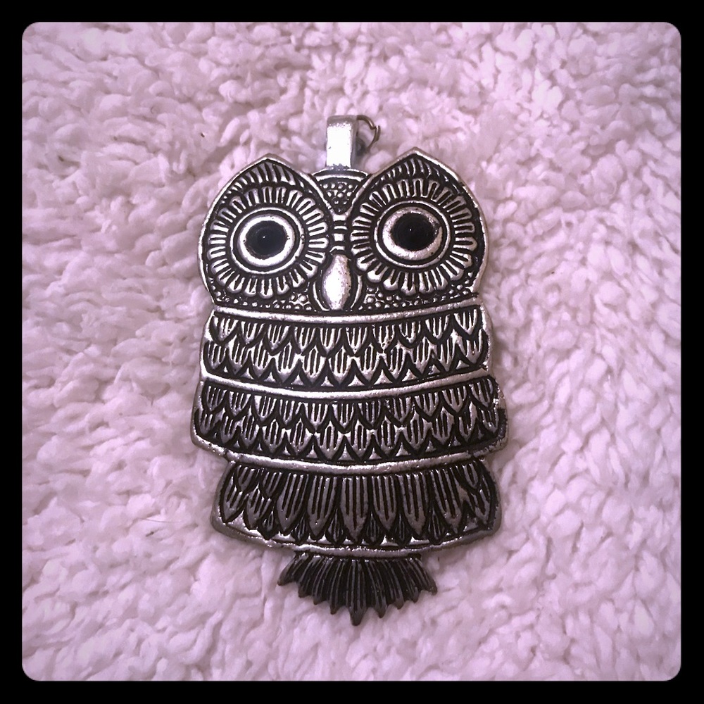 Large Silver Owl Pendant/Charm